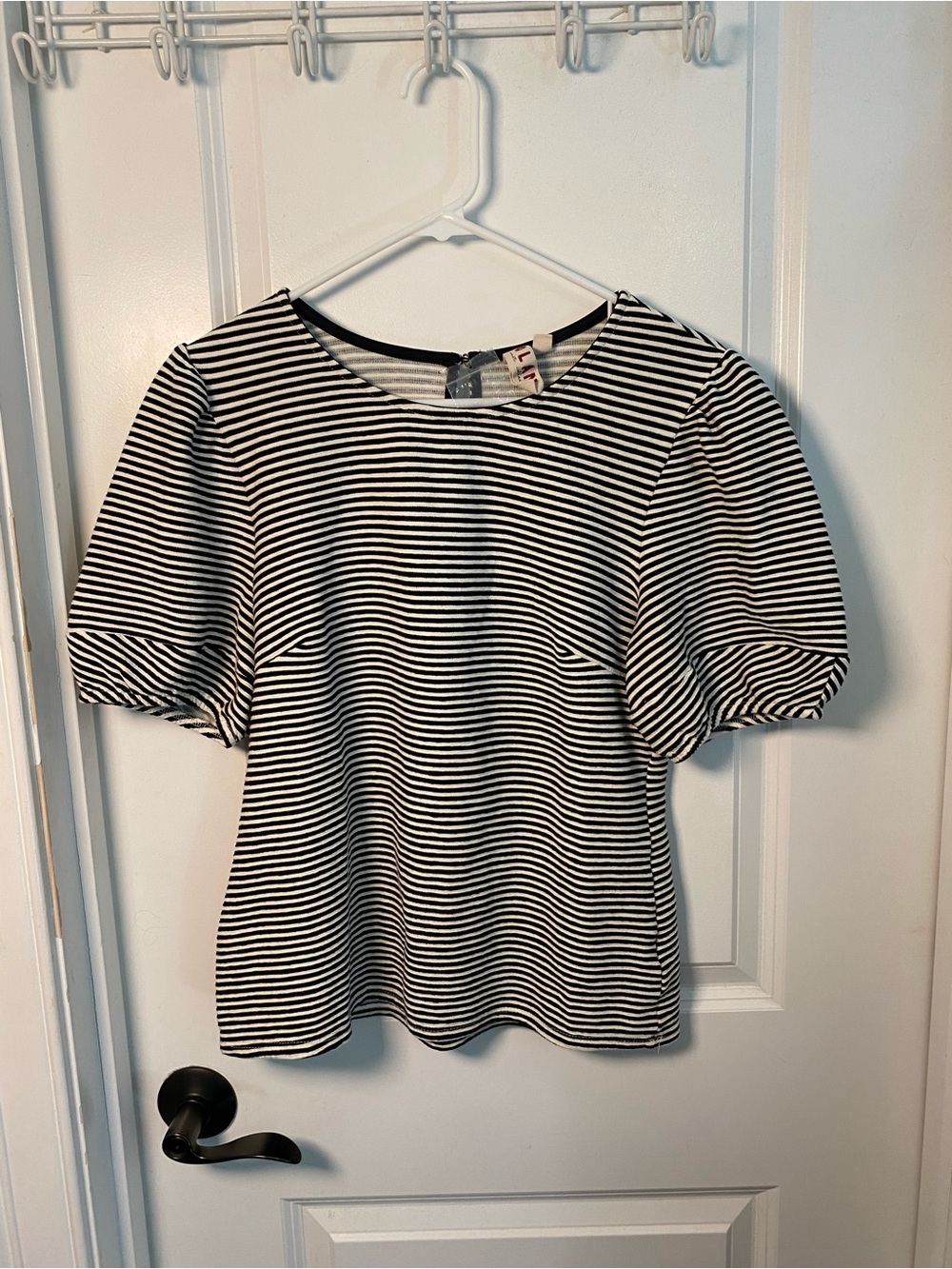 dolan Black & White Striped Puff Sleeve Tee